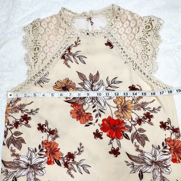 NEW SHEIN Cream Floral Crochet Lace Raglan Sleeve Tank Top size 6 Medium - Picture 6 of 6
